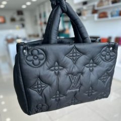 LV puf model çanta