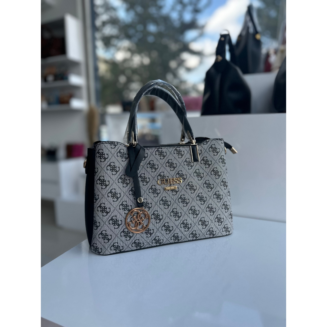 Guess marka çanta