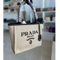 Prada marka büyük boy çanta