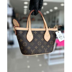 LV marka küçük boy çanta