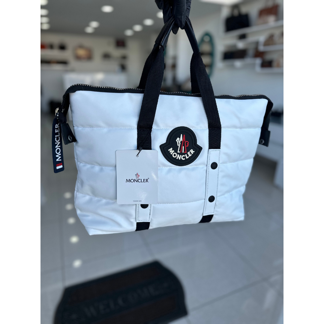 Moncler marka çanta