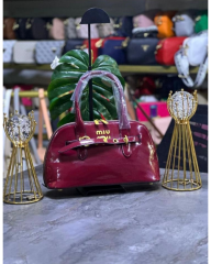 MiuMiu çanta