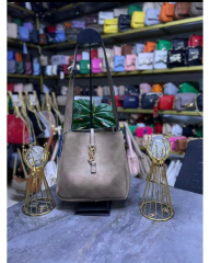 YSL çanta